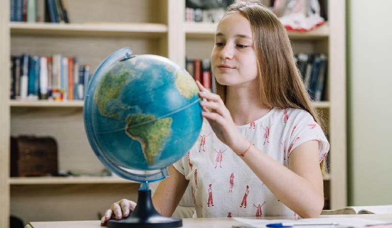Being a Left-Hander Kid – Navigating a Right-Handed World