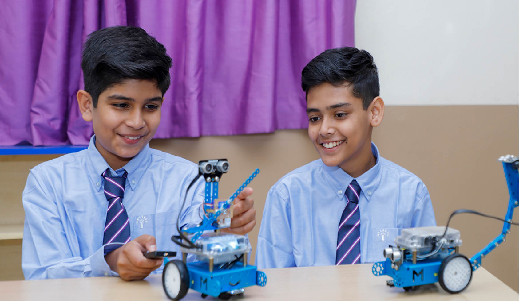 Exploring Robotics Beyond Engineering – Broadening Career Horizons for Students