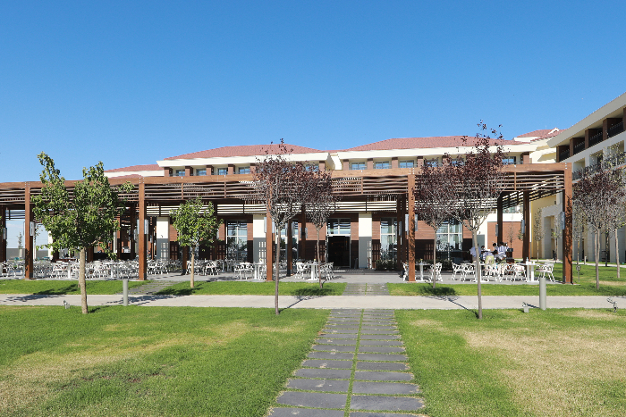 10 Reasons to visit the VPLS amazing campus today